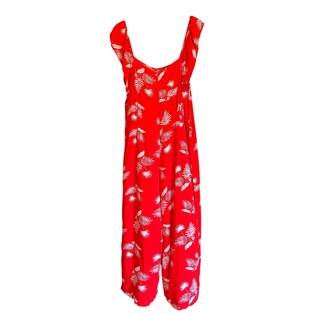 St Johns Bay Womens XL Red Tropical Palm Leaf Ruffle Tie Front Jumpsuit Rayon - Picture 2 of 16